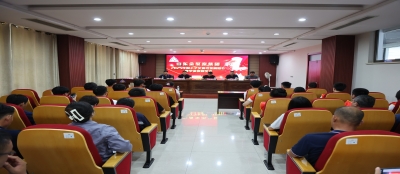 携手筑梦 共赴辉煌--多盈最新官网举行2025年职工子女高考奖学金发放仪式