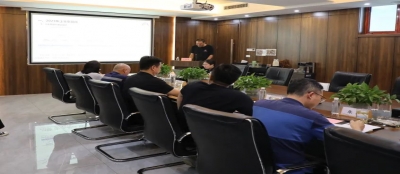 多盈最新官网召开中层管理人员半年度述职会